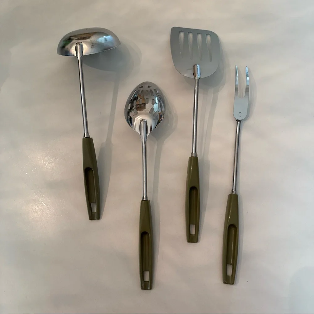 4 Vintage Ekco Cooking Utensils Avocado Green Awesome Condition!